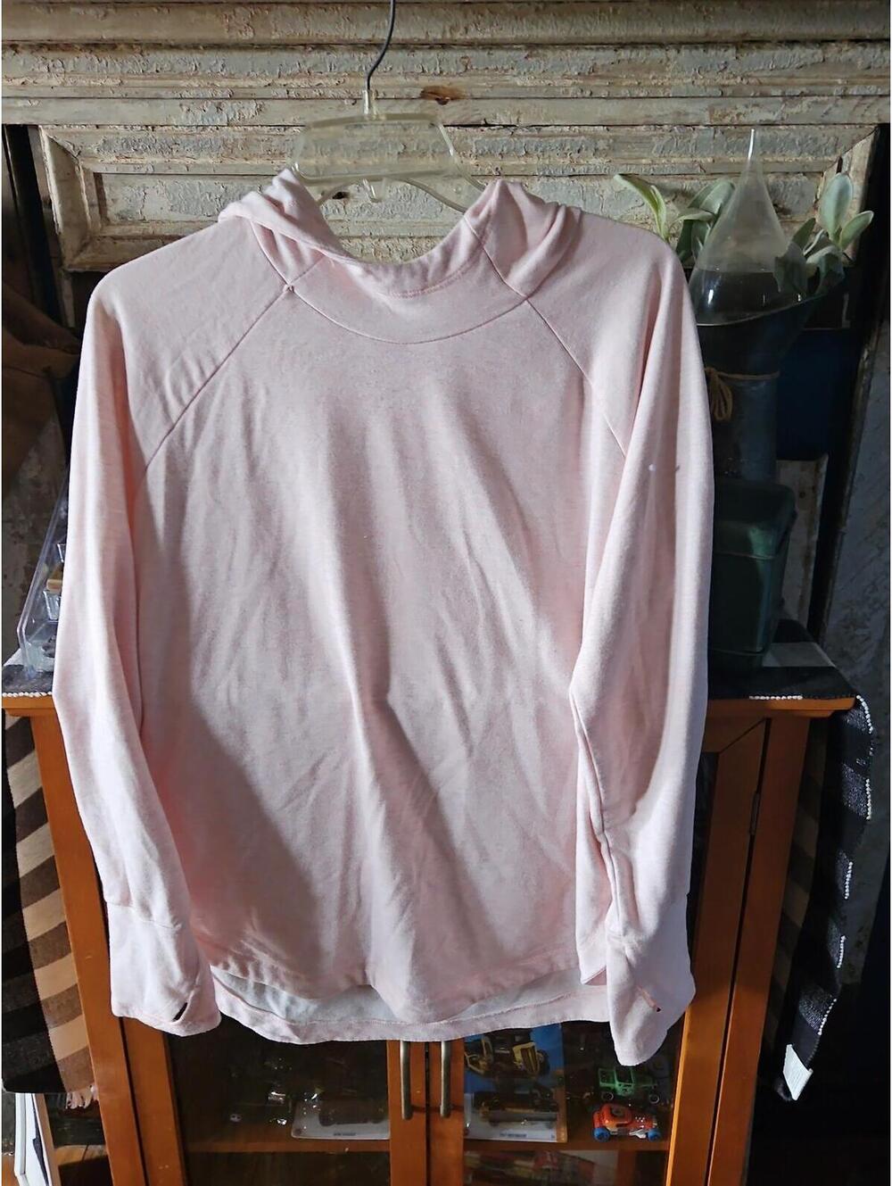 REX womens Pink hooded lightweight pullover w thumbholes sz large